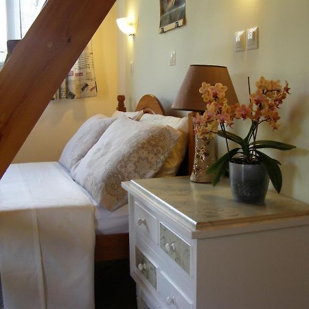 Kostas Walkers Point Bed & Breakfast Dafnata Ngoại thất bức ảnh